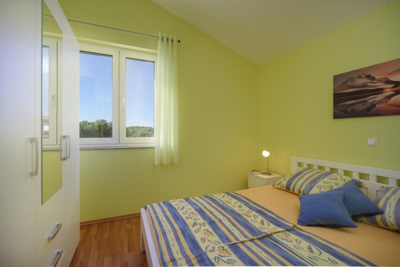 Apartmani Emil Trogir Extérieur photo