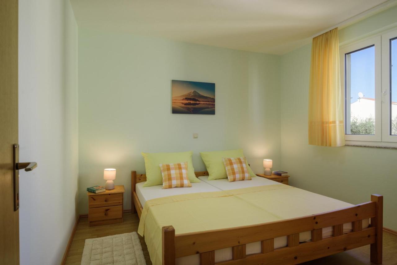 Apartmani Emil Trogir Extérieur photo