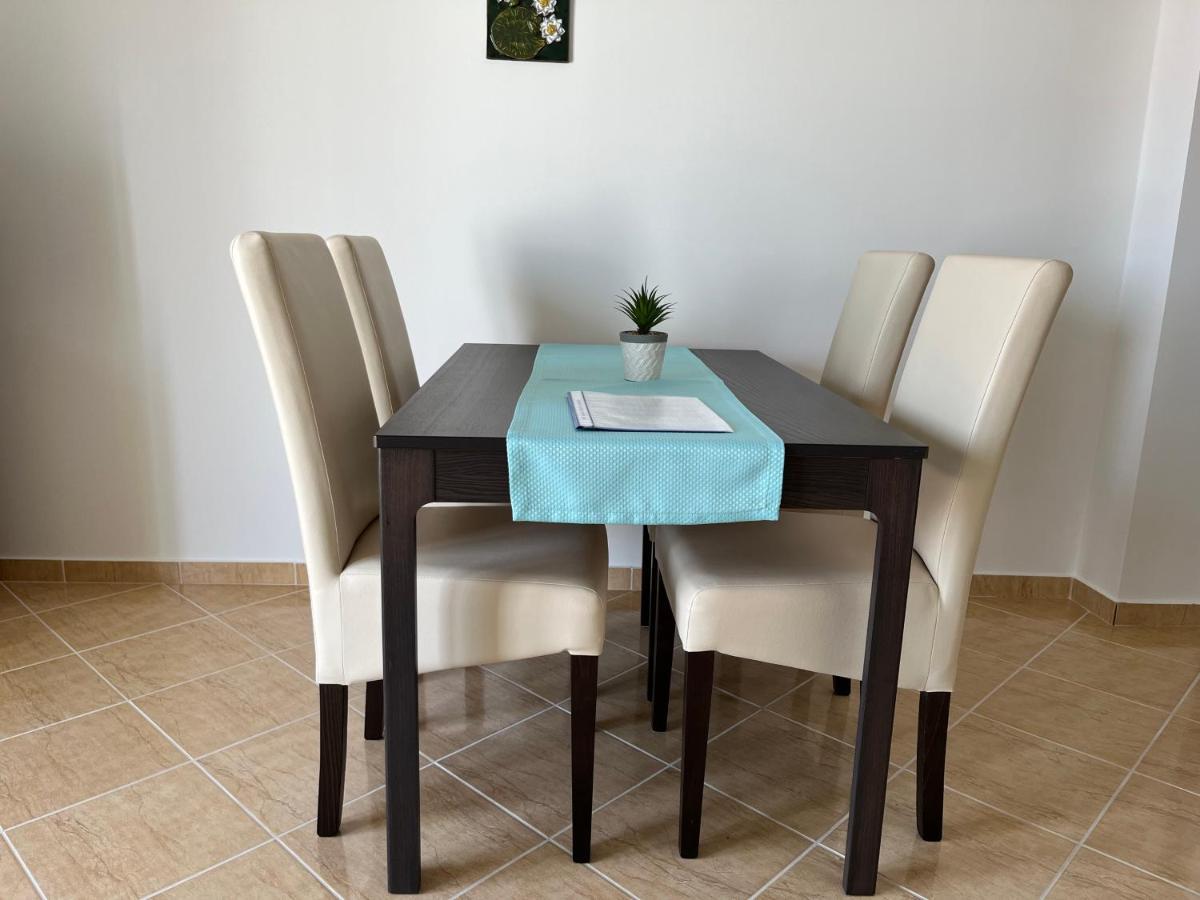 Apartmani Emil Trogir Extérieur photo